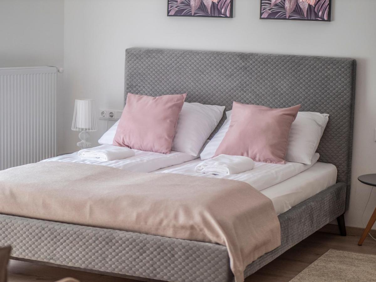 Voelgy Vendeghaz Otel Etyek Dış mekan fotoğraf
