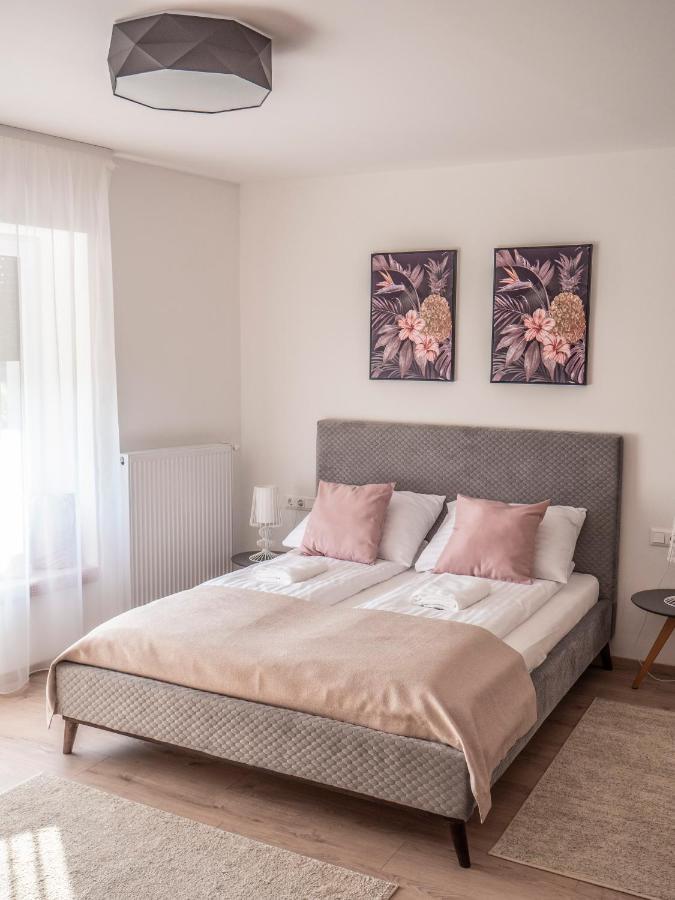 Voelgy Vendeghaz Otel Etyek Dış mekan fotoğraf